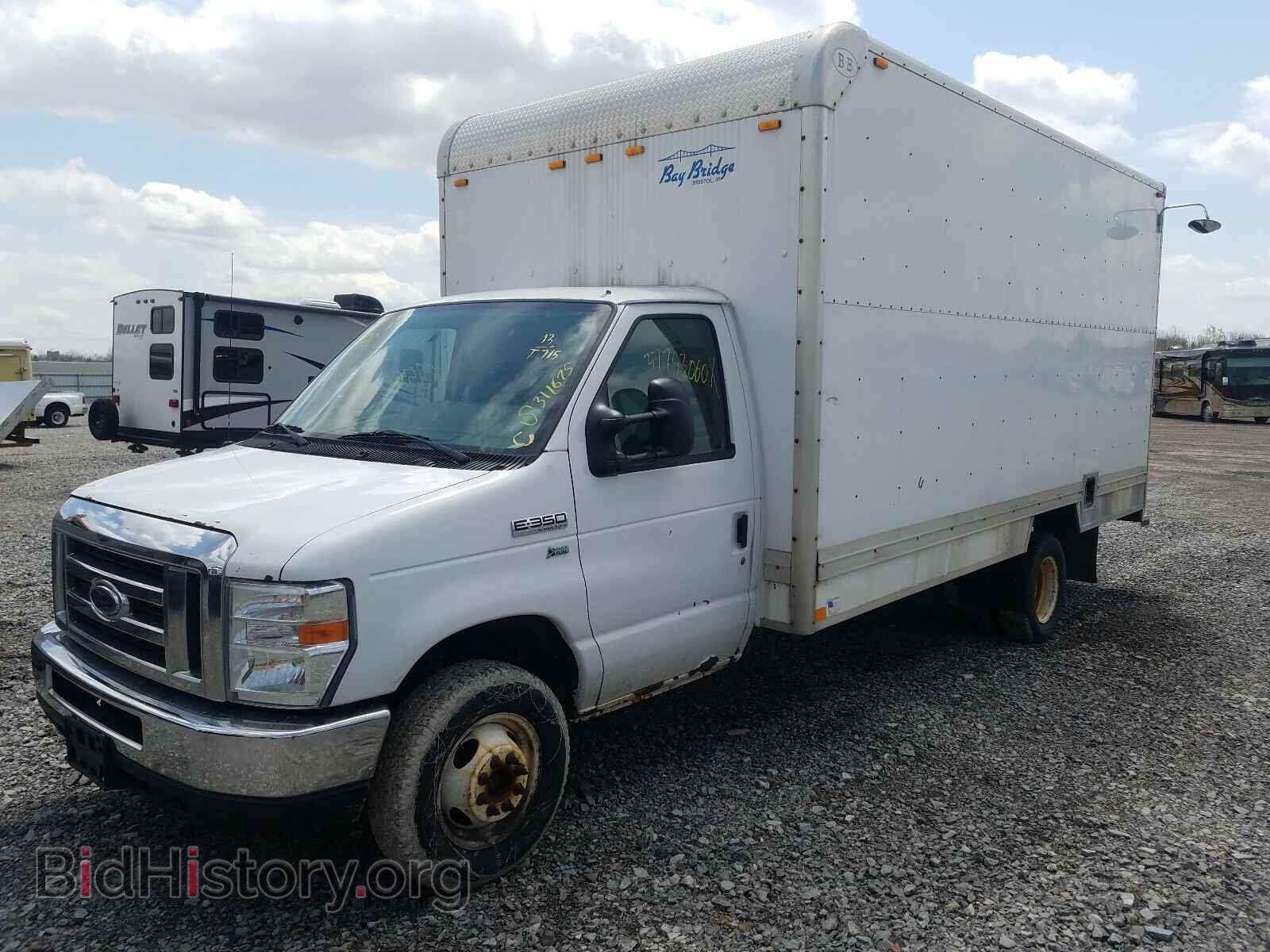 2013 FORD ECONOLINE - VIN: 1FDWE3FL1DDA30844 - Фото 2