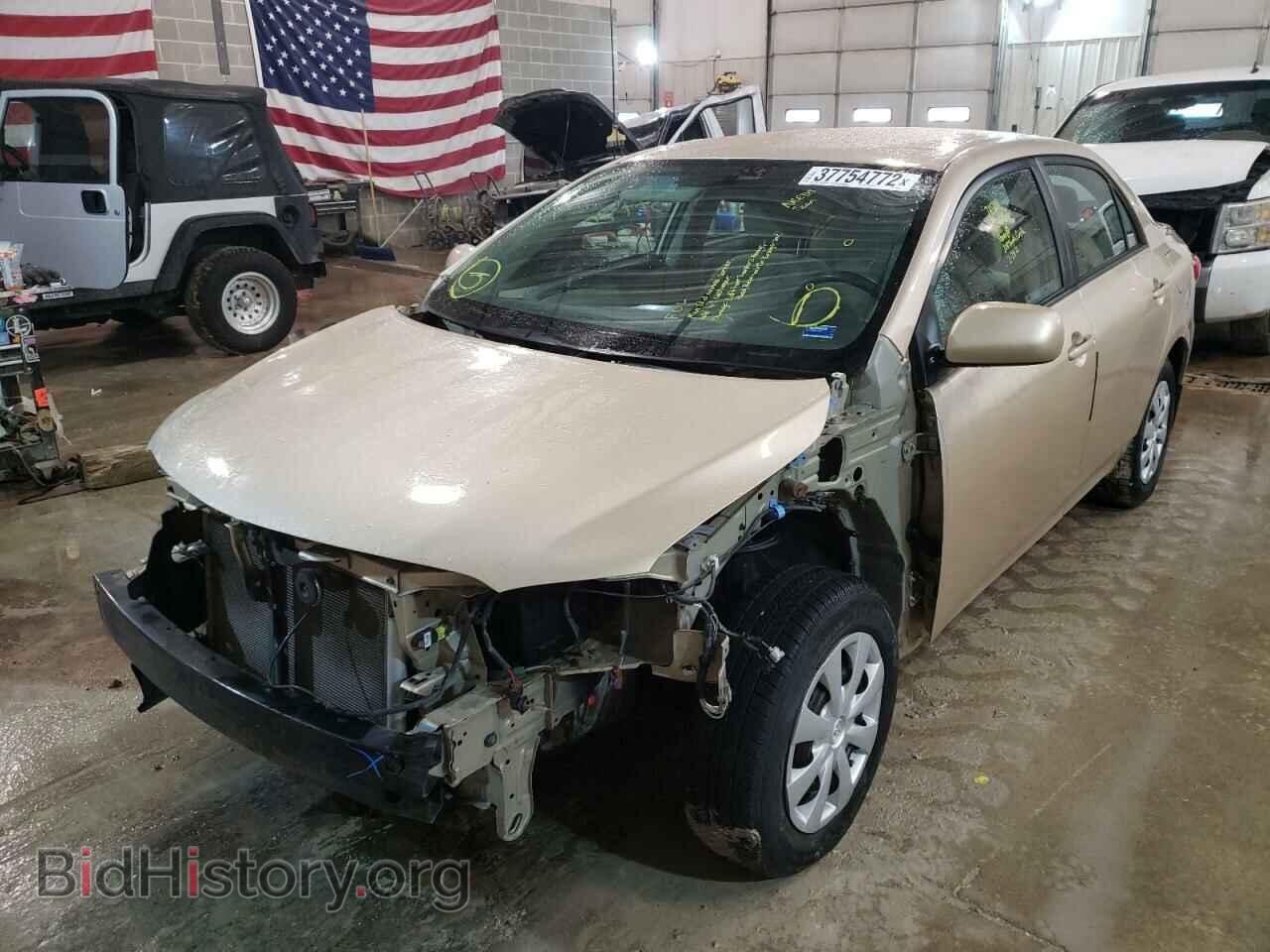 2011 TOYOTA COROLLA - VIN: 2T1BU4EE4BC608122 - Фото 2