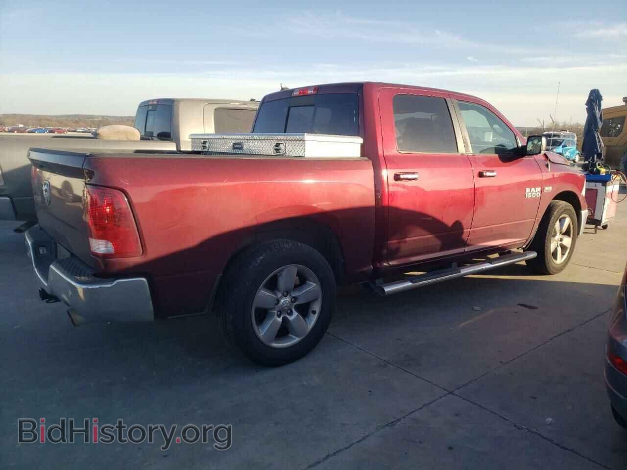 2017 RAM 1500 - VIN: 1C6RR6LT8HS543092 - Photo 3