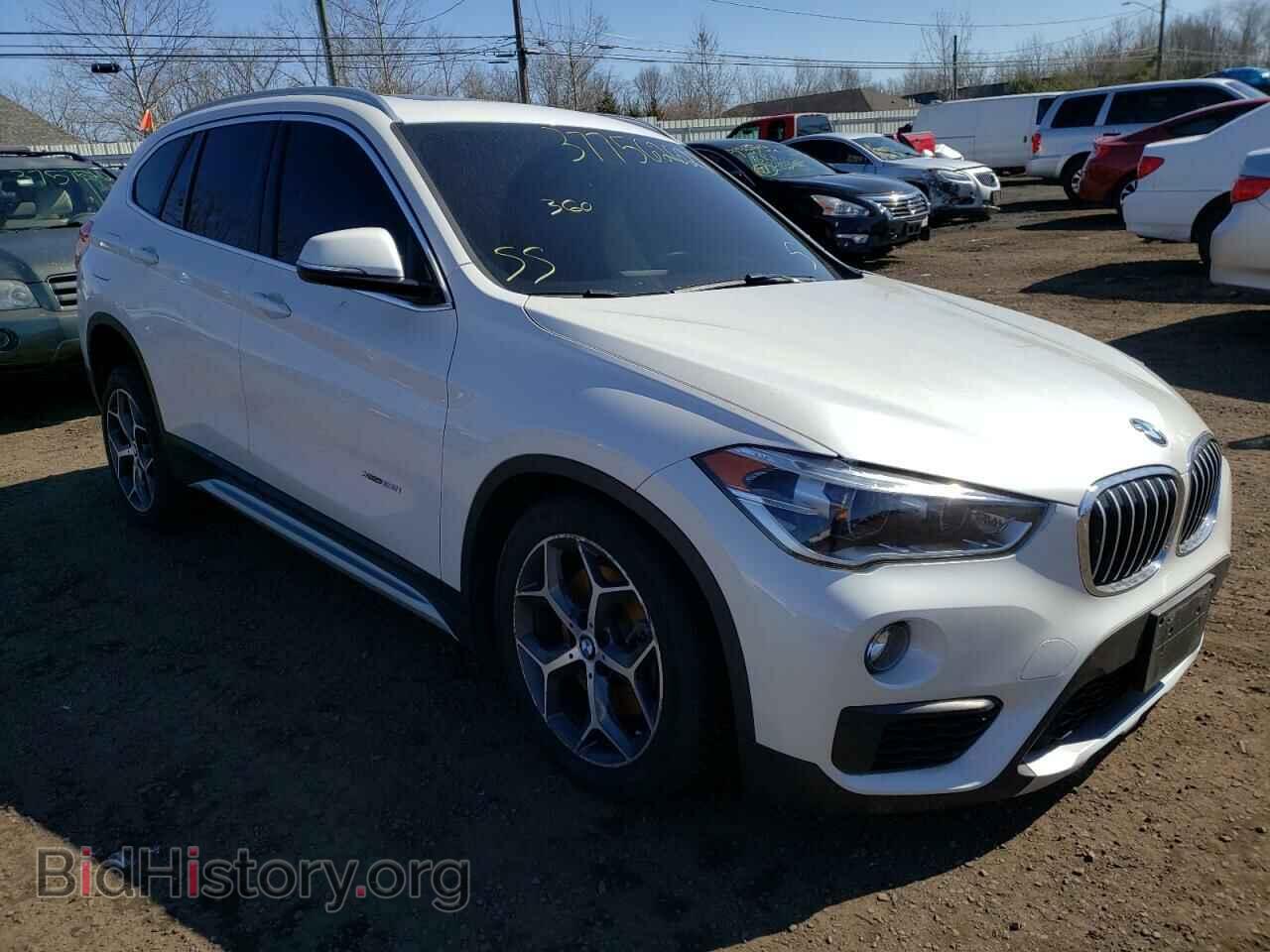 Photo WBXHT3C39H5F73405 - BMW X1 2017