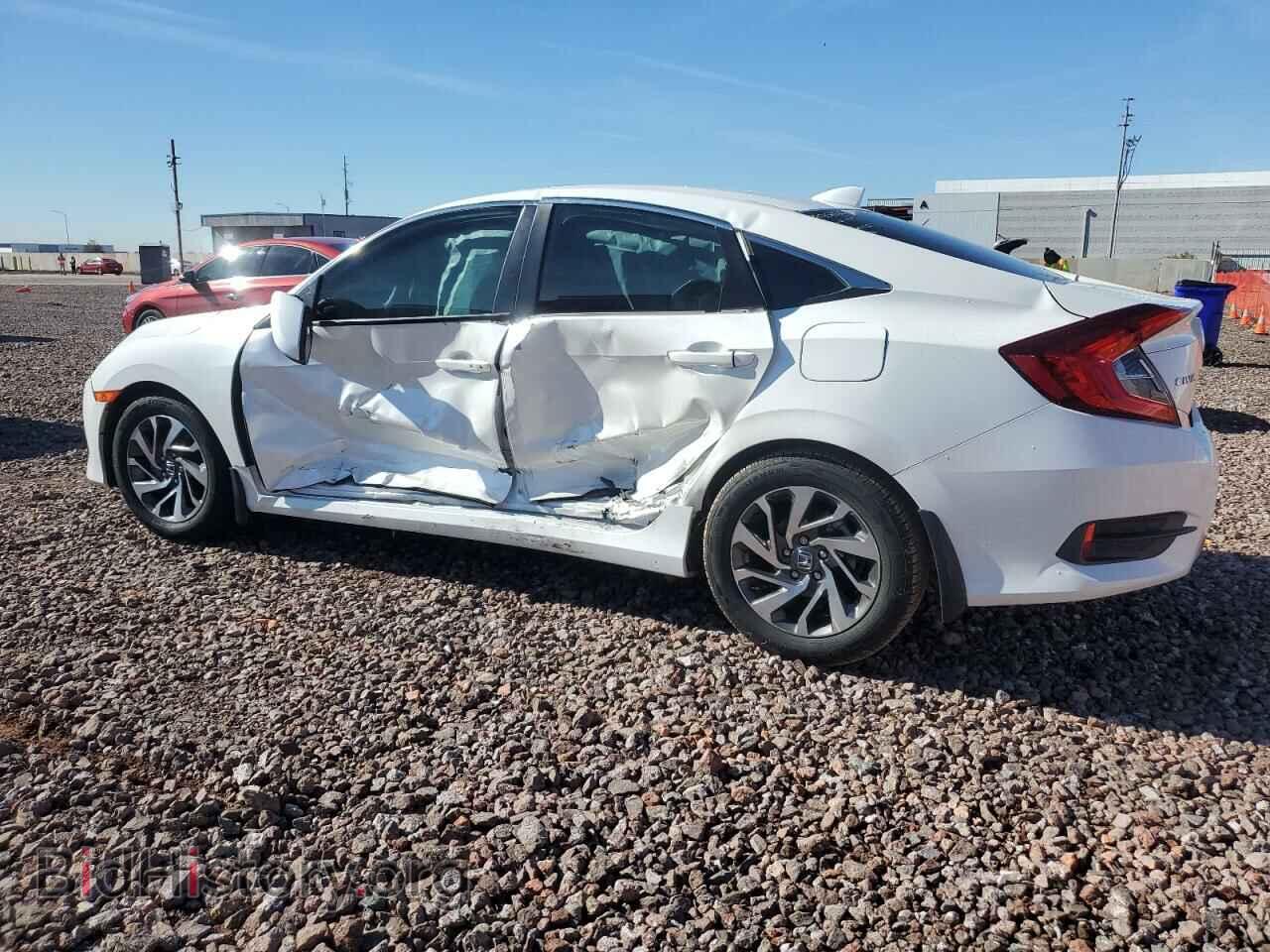 2017 HONDA CIVIC - VIN: 19XFC2F70HE072160 - Photo 2