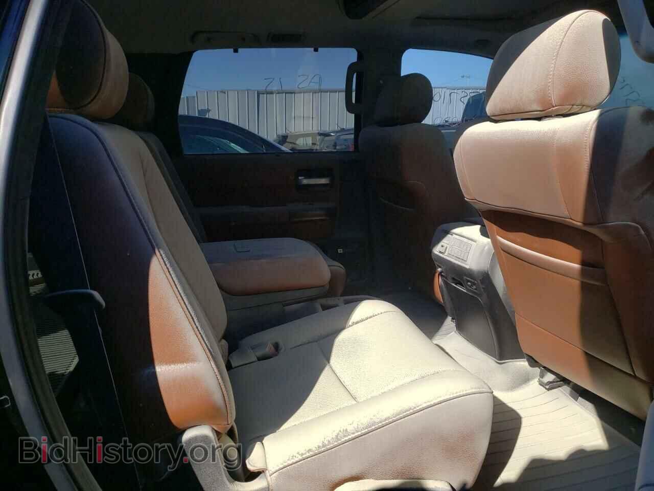 2011 TOYOTA SEQUOIA - VIN: 5TDDW5G15BS047472 - Фото 6