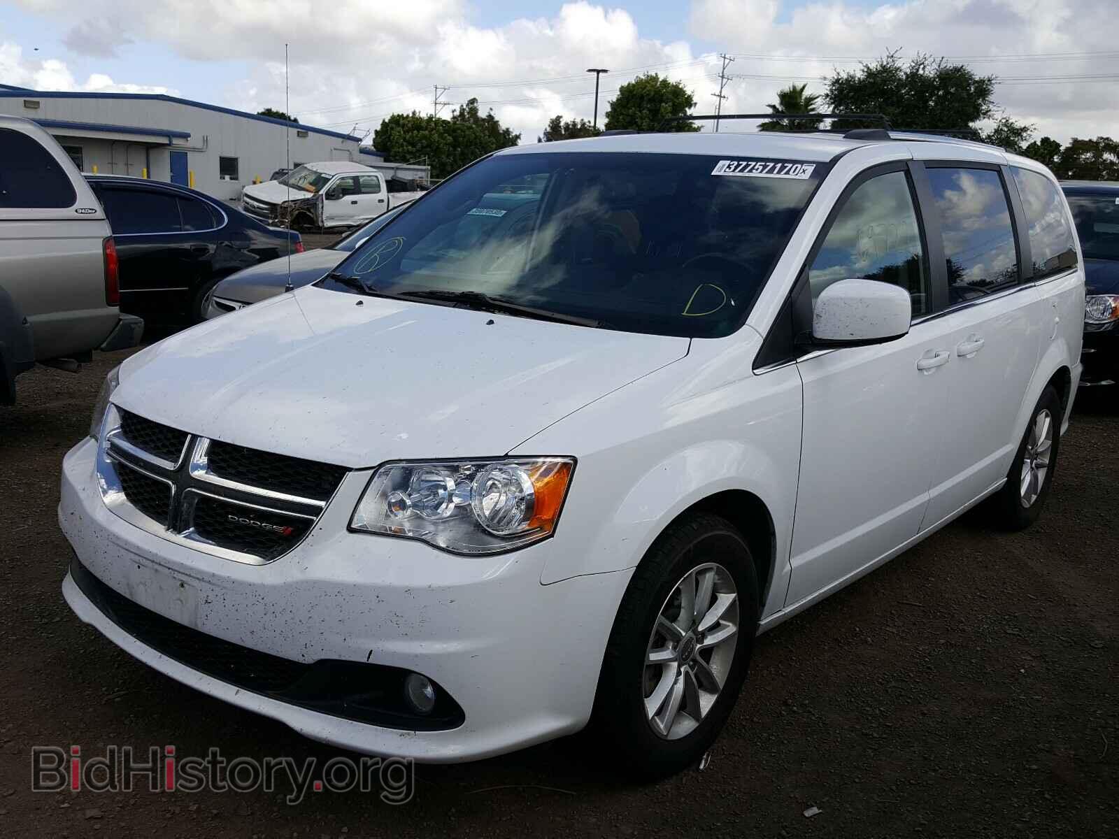 2018 DODGE CARAVAN - VIN: 2C4RDGCG9JR192474 - Фото 2