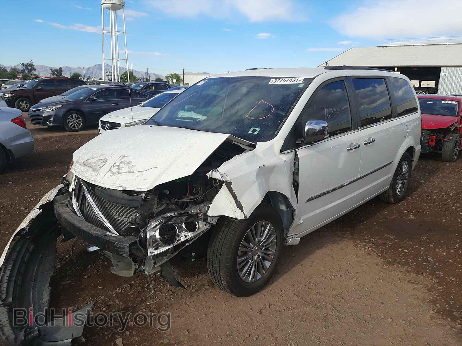 2013 CHRYSLER MINIVAN - VIN: 2C4RC1CG8DR779804 - Фото 2