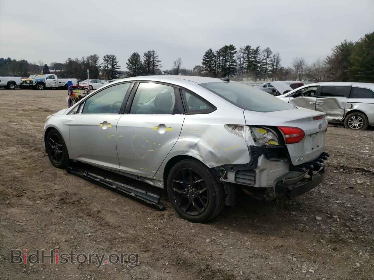 2016 FORD FOCUS - VIN: 1FADP3F25GL205416 - Фото 2