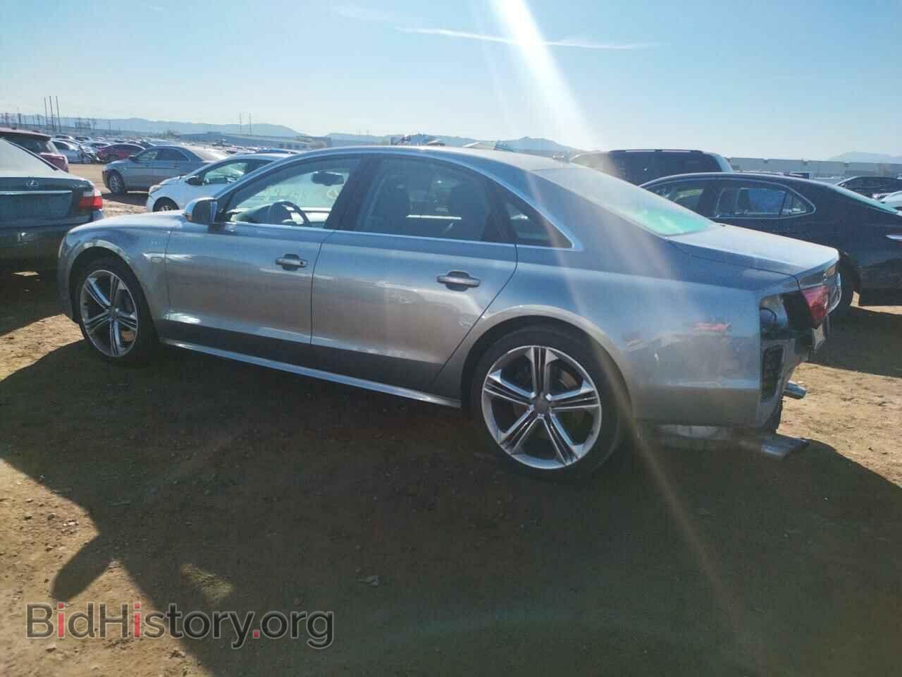 2014 AUDI S8 - VIN: WAUD2AFD7EN006185 - Фото 2