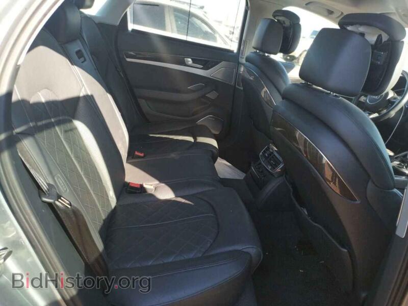 2014 Audi S8 (VIN WAUD2AFD7EN006185) — photo 10 of 12