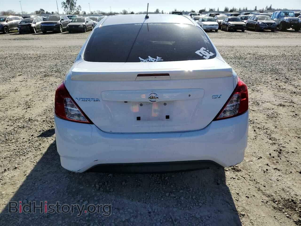 2019 NISSAN VERSA - VIN: 3N1CN7AP3KL881062 - Фото 6