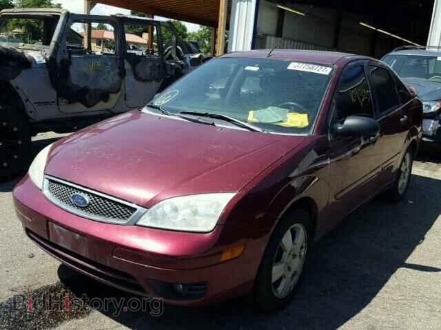 2007 FORD FOCUS - VIN: 1FAHP34N67W356665 - Фото 2