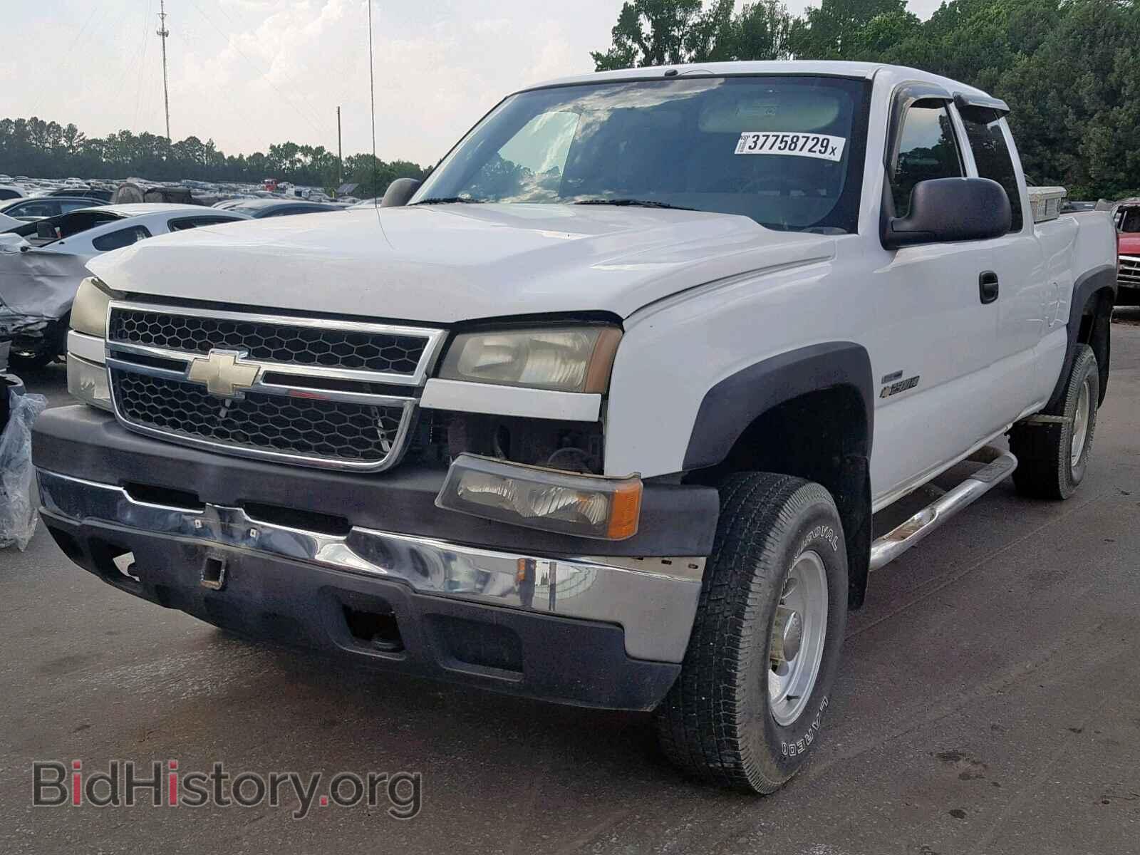 2007 CHEVROLET SILVERADO - VIN: 1GCHK29D07E123874 - Фото 2