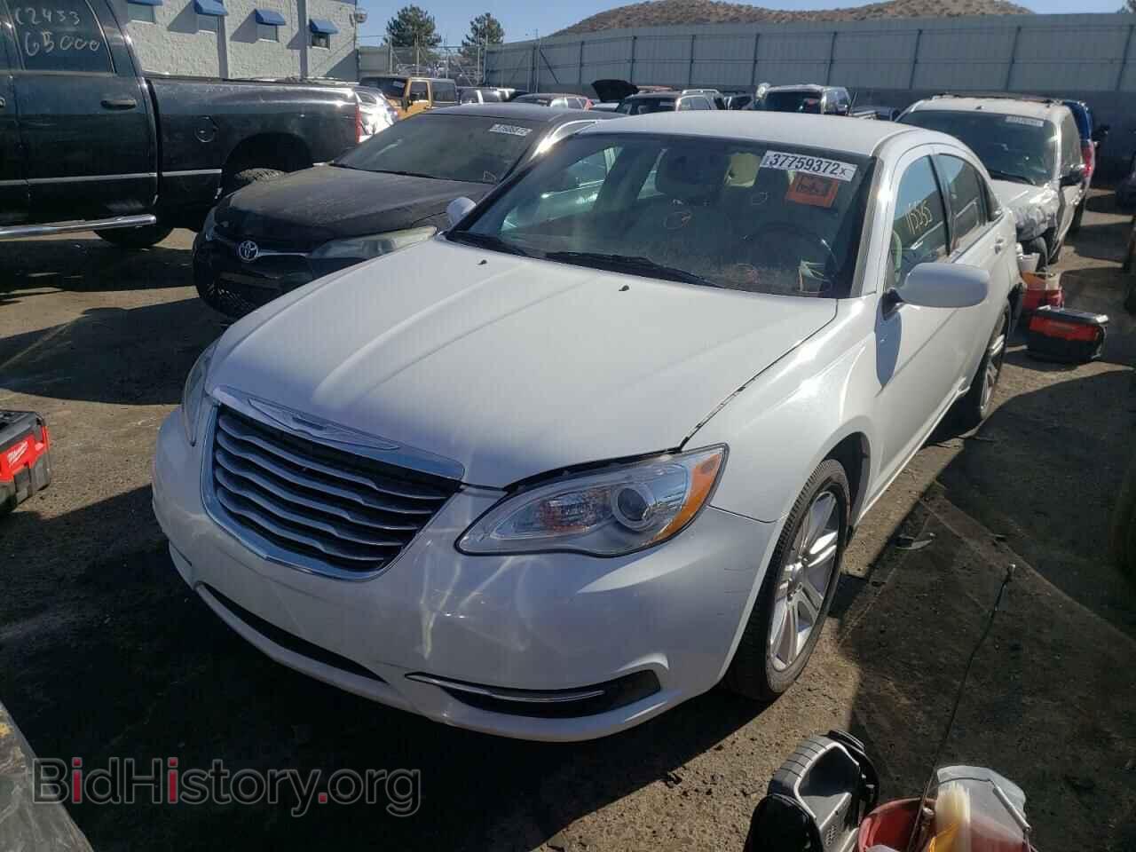 2013 CHRYSLER 200 - VIN: 1C3CCBBB3DN627786 - Фото 2