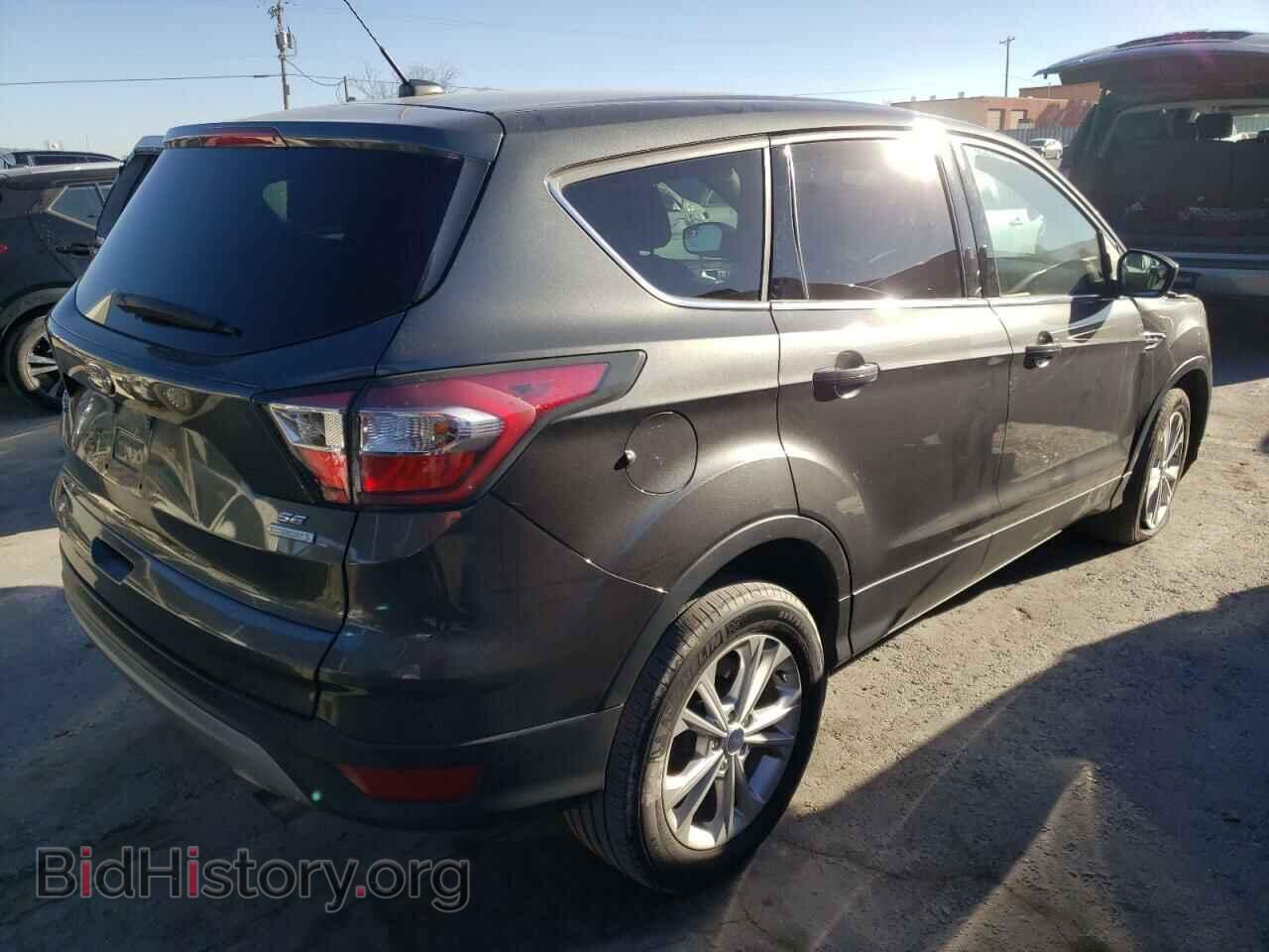 2017 FORD ESCAPE - VIN: 1FMCU0GD8HUB51405 - Фото 4