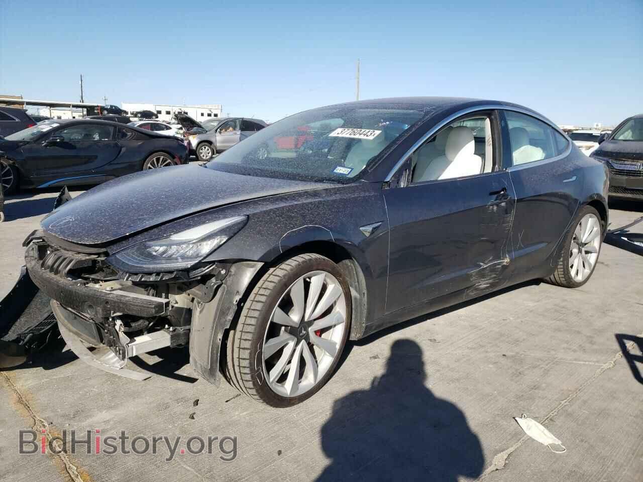 Фотография 5YJ3E1EB9JF079444 - TESLA MODEL 3 2018