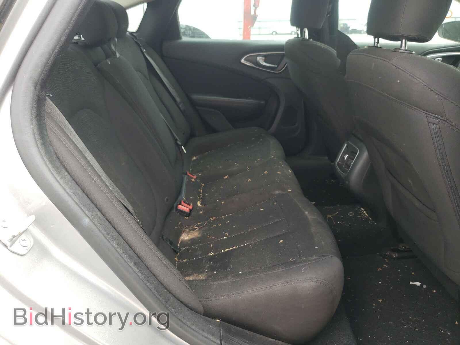 2015 CHRYSLER 200 - VIN: 1C3CCCAB3FN731379 - Фото 6