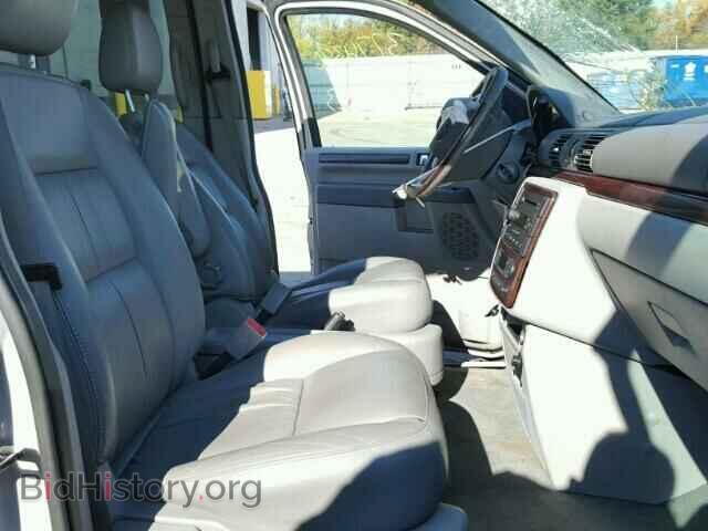 2006 FORD FREESTAR - VIN: 2FMDA58226BA16057 - Фото 5
