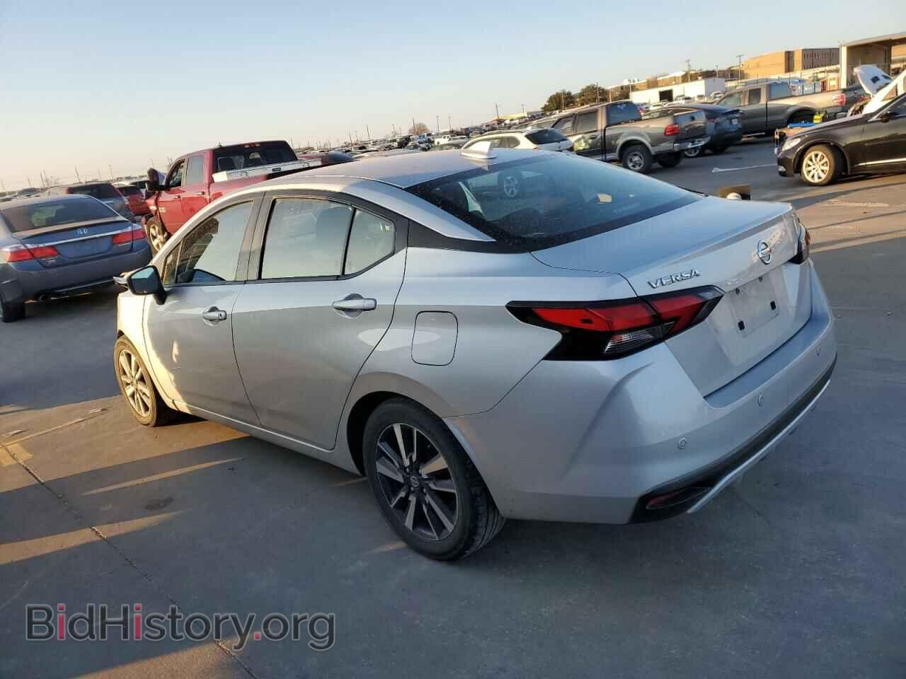 2021 NISSAN VERSA - VIN: 3N1CN8EV4ML869259 - Фото 2