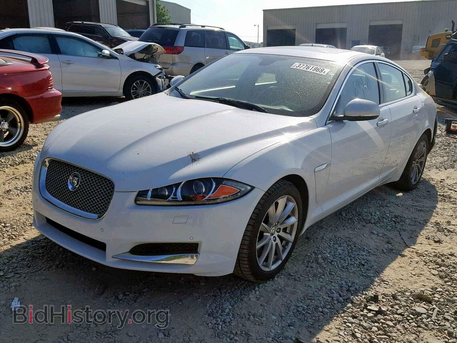 2013 JAGUAR XF - VIN: SAJWA0ESXDPS69655 - Фото 2