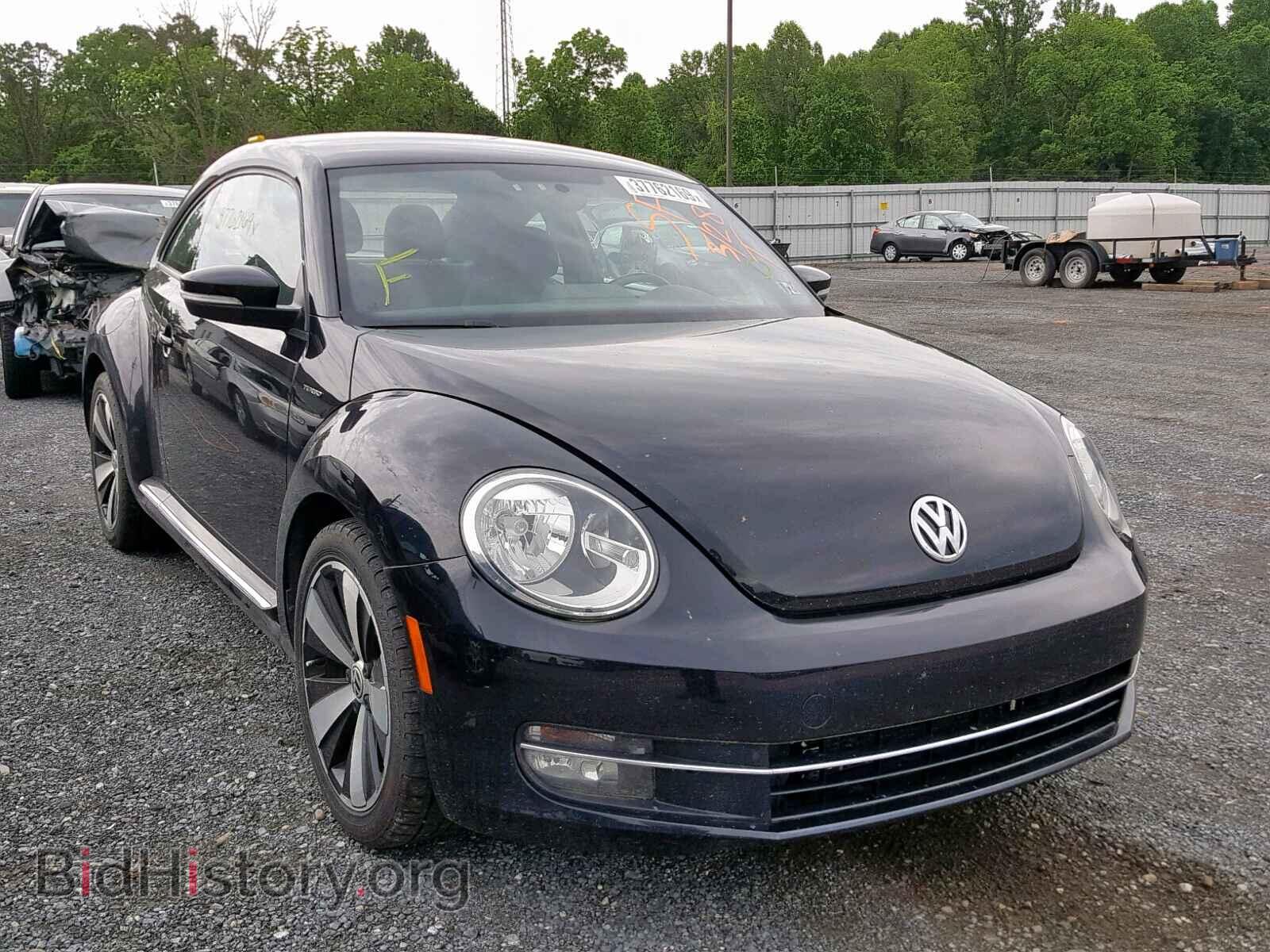 Photo 3VW467AT2CM647600 - VOLKSWAGEN BEETLE 2012
