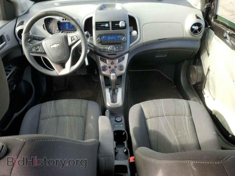 2015 Chevrolet SONIC (VIN 1G1JC5SH6F4217543) — фото 8 из 12