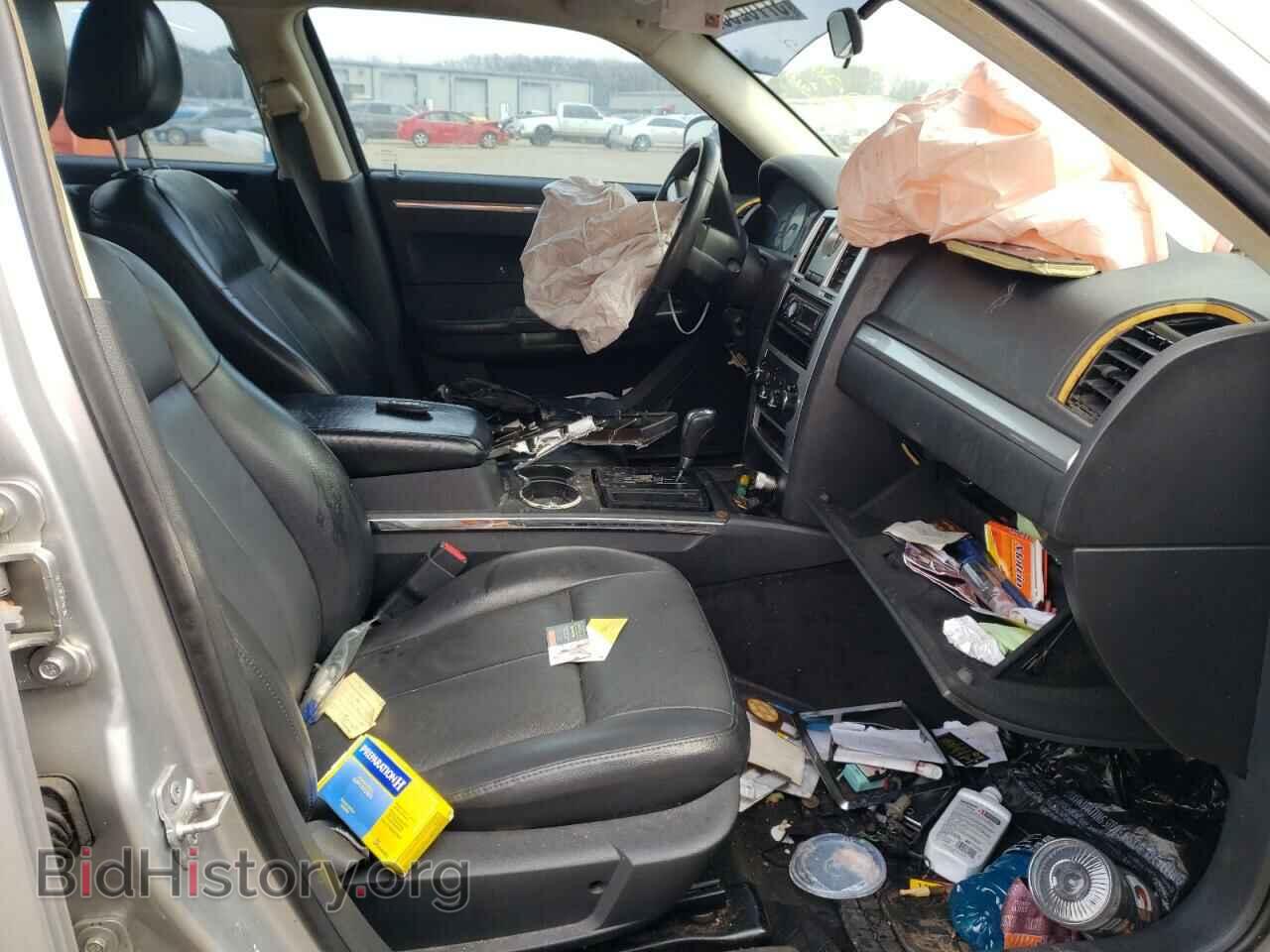 2010 CHRYSLER 300 - VIN: 2C3CA5CV0AH201414 - Фото 5