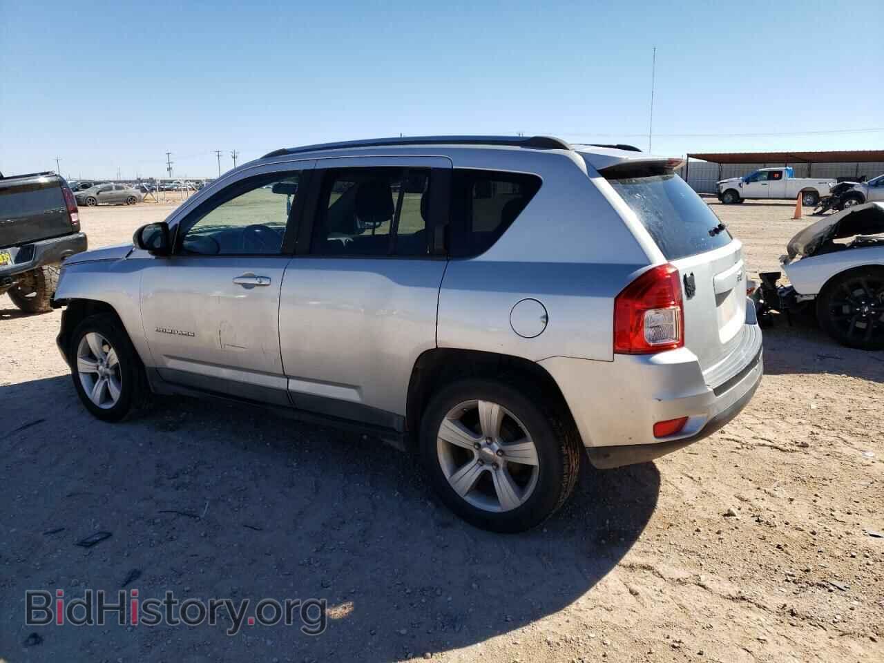 2011 JEEP COMPASS - VIN: 1J4NT1FB8BD284317 - Photo 2