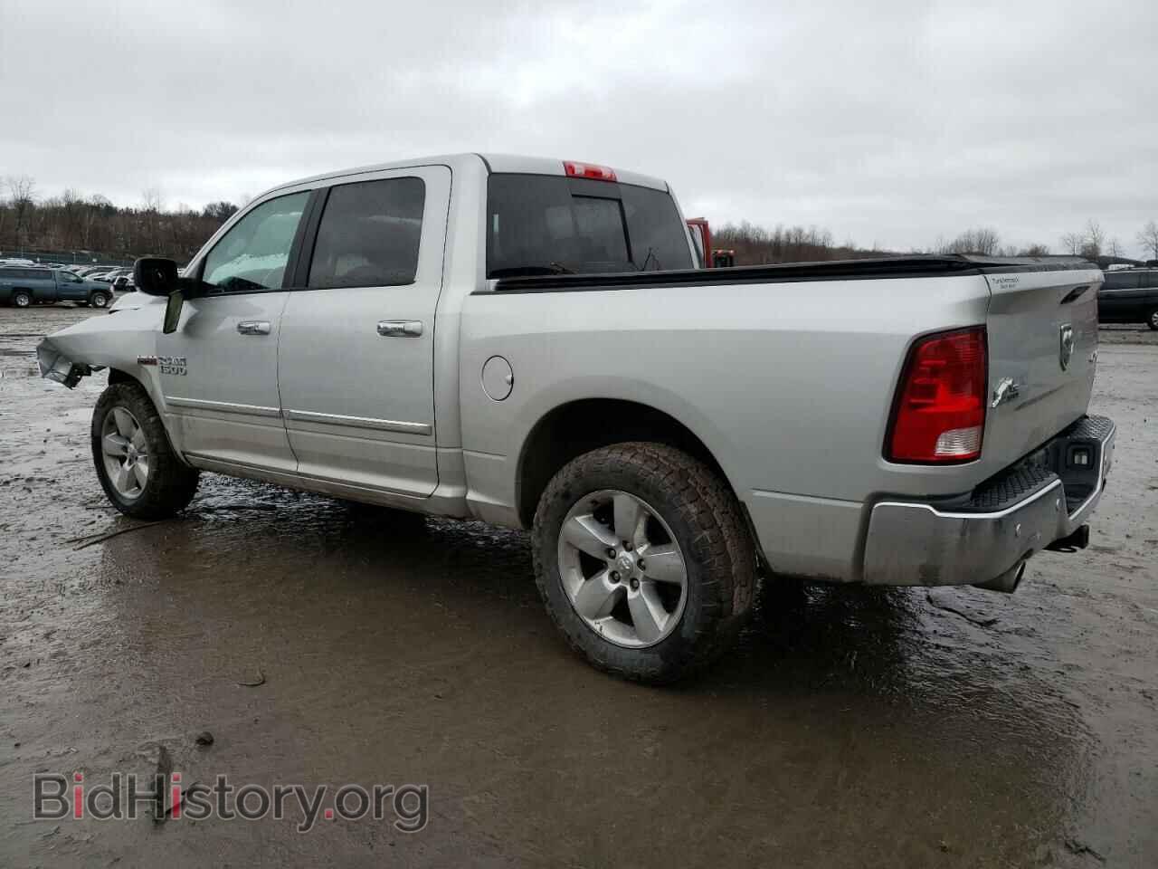 2017 RAM 1500 - VIN: 3C6RR7LT9HG633087 - Фото 2