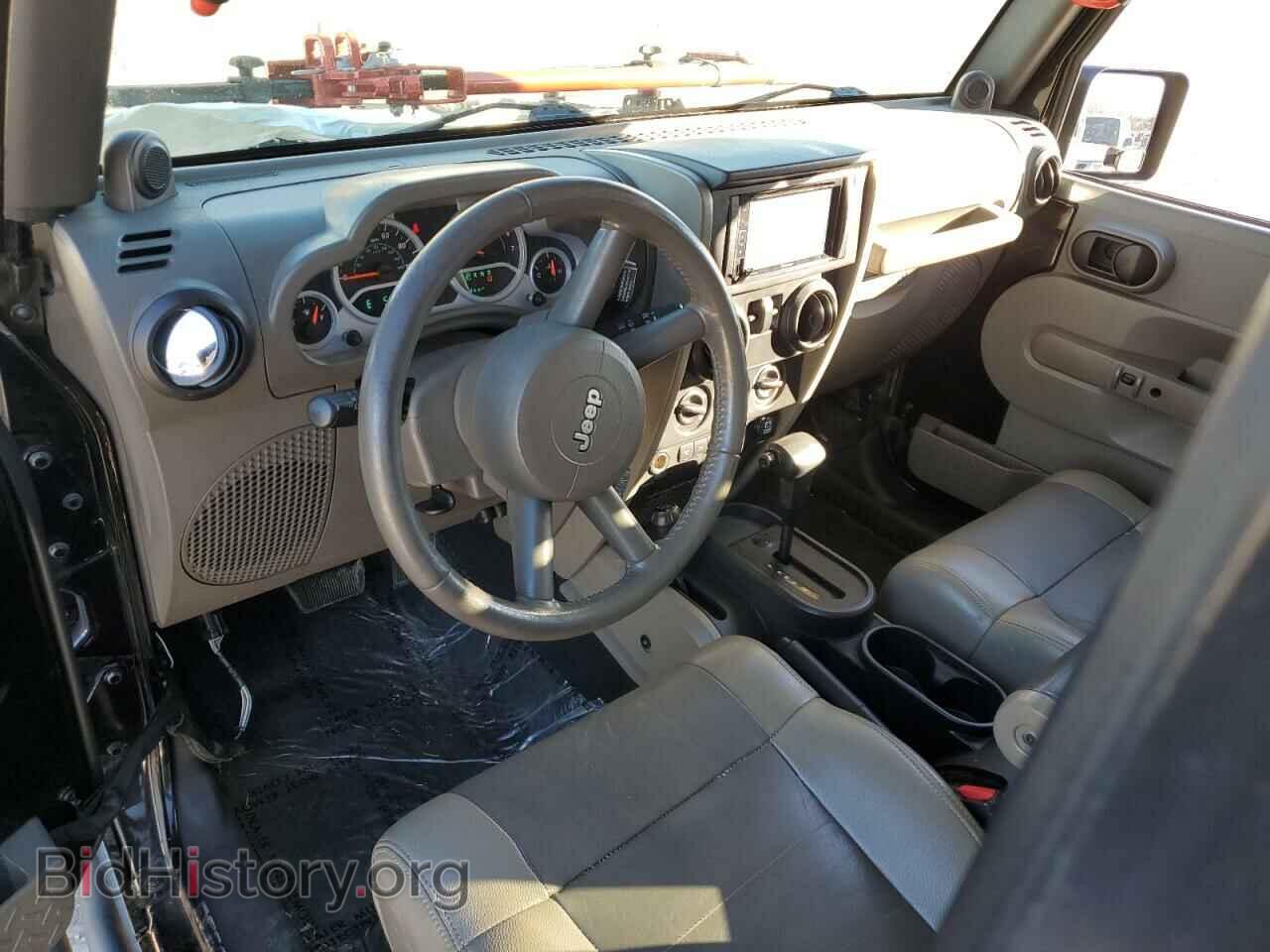 2010 JEEP WRANGLER - VIN: 1J4BA6D15AL174927 - Фото 8