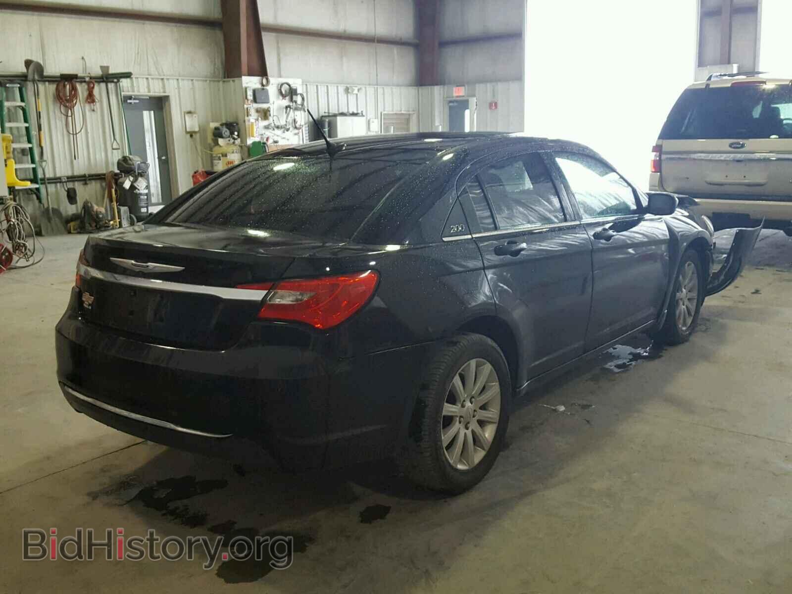 2012 CHRYSLER 200 - VIN: 1C3CCBBB0CN175956 - Фото 4