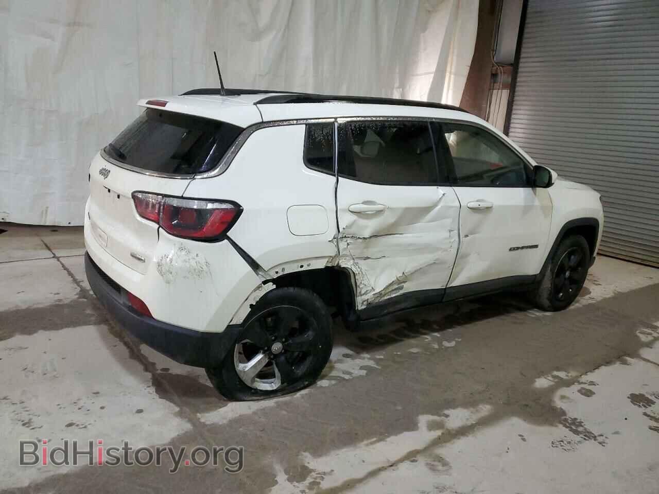2018 JEEP COMPASS - VIN: 3C4NJDBB8JT373090 - Фото 3