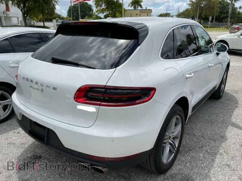 2015 Porsche MACAN (VIN WP1AB2A58FLB57690) — фото 4 из 10