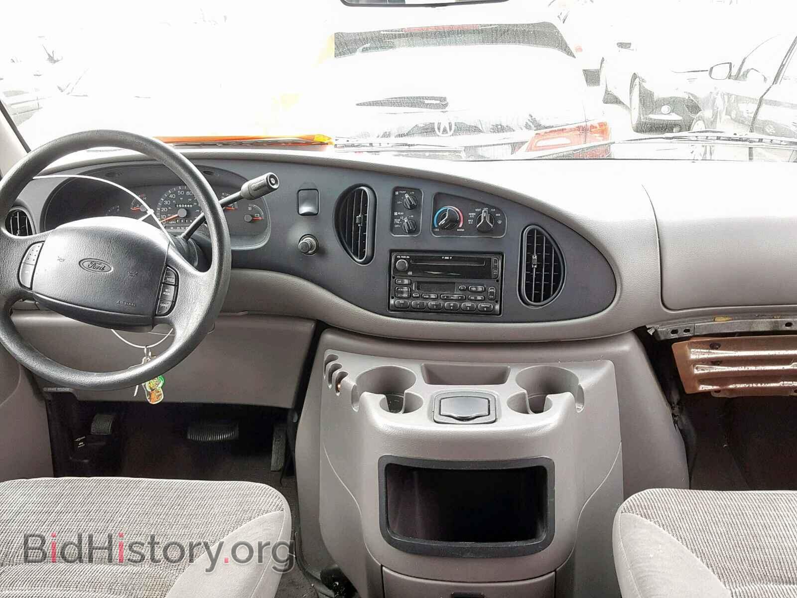 2002 FORD ECONOLINE - VIN: 1FBSS31LX2HA90201 - Photo 9