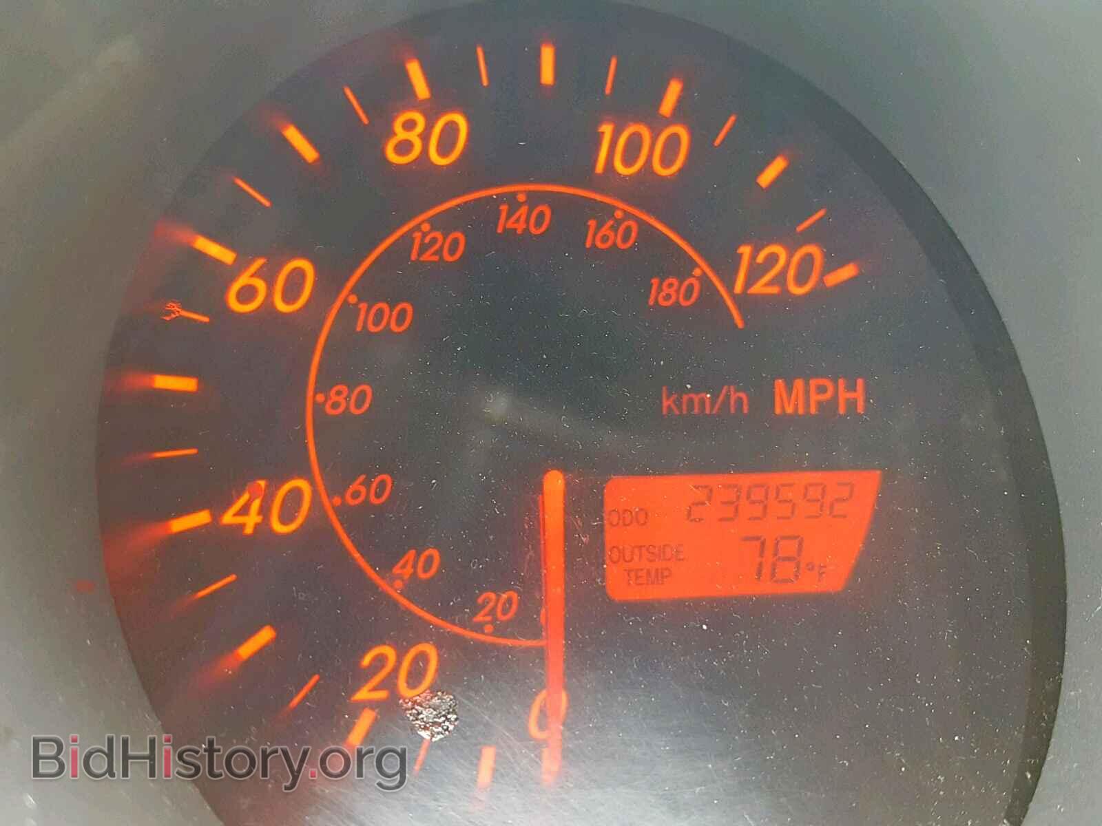 2003 TOYOTA COROLLA - VIN: 2T1KR32E33C001064 - Фото 8