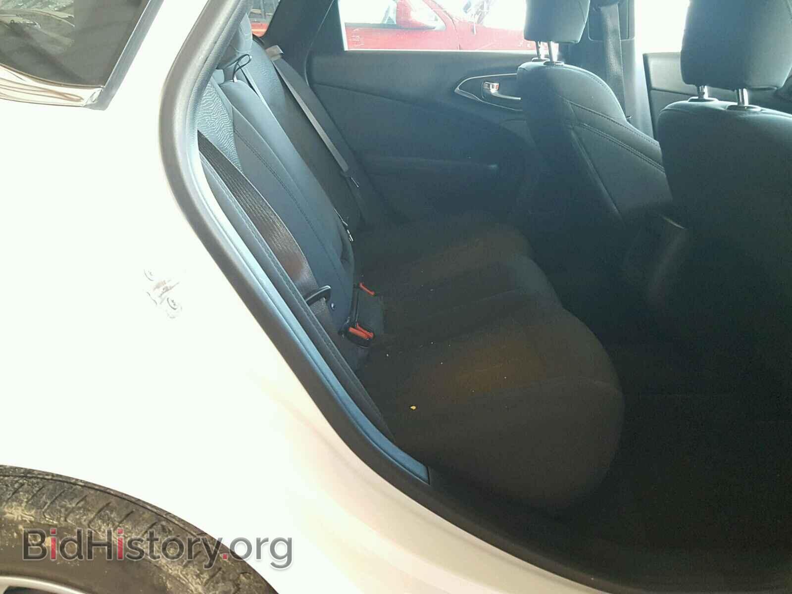 2016 CHRYSLER 200 - VIN: 1C3CCCAB8GN150719 - Фото 6