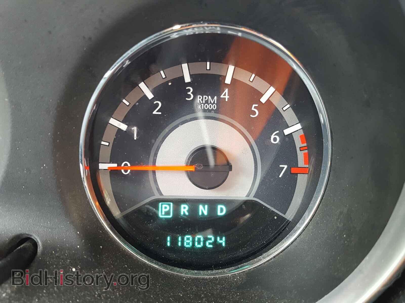 2011 CHRYSLER 200 - VIN: 1C3BC2FG3BN551453 - Фото 8