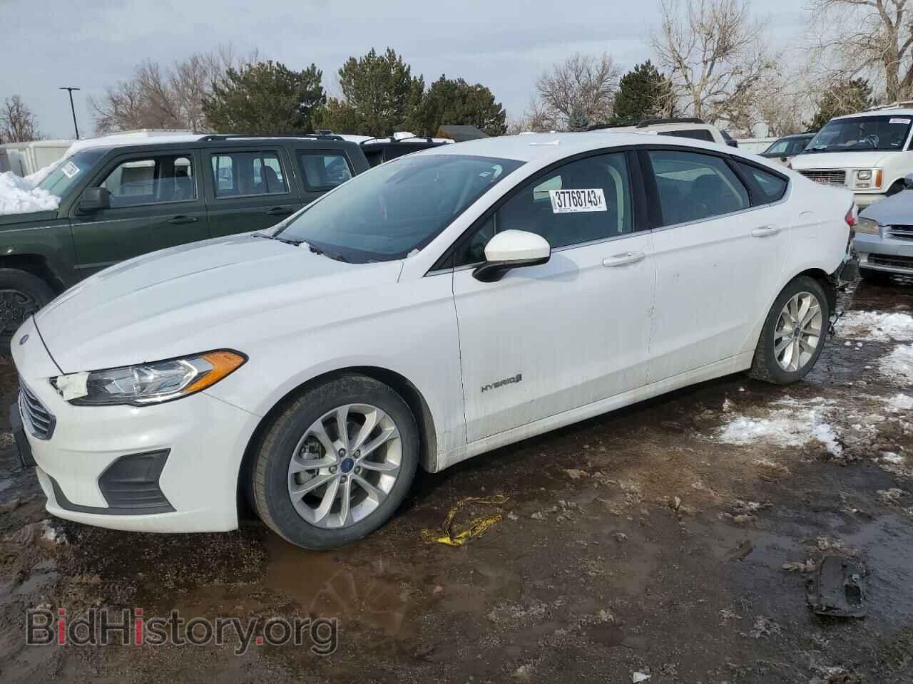 Фотография 3FA6P0LU5KR242604 - FORD FUSION 2019