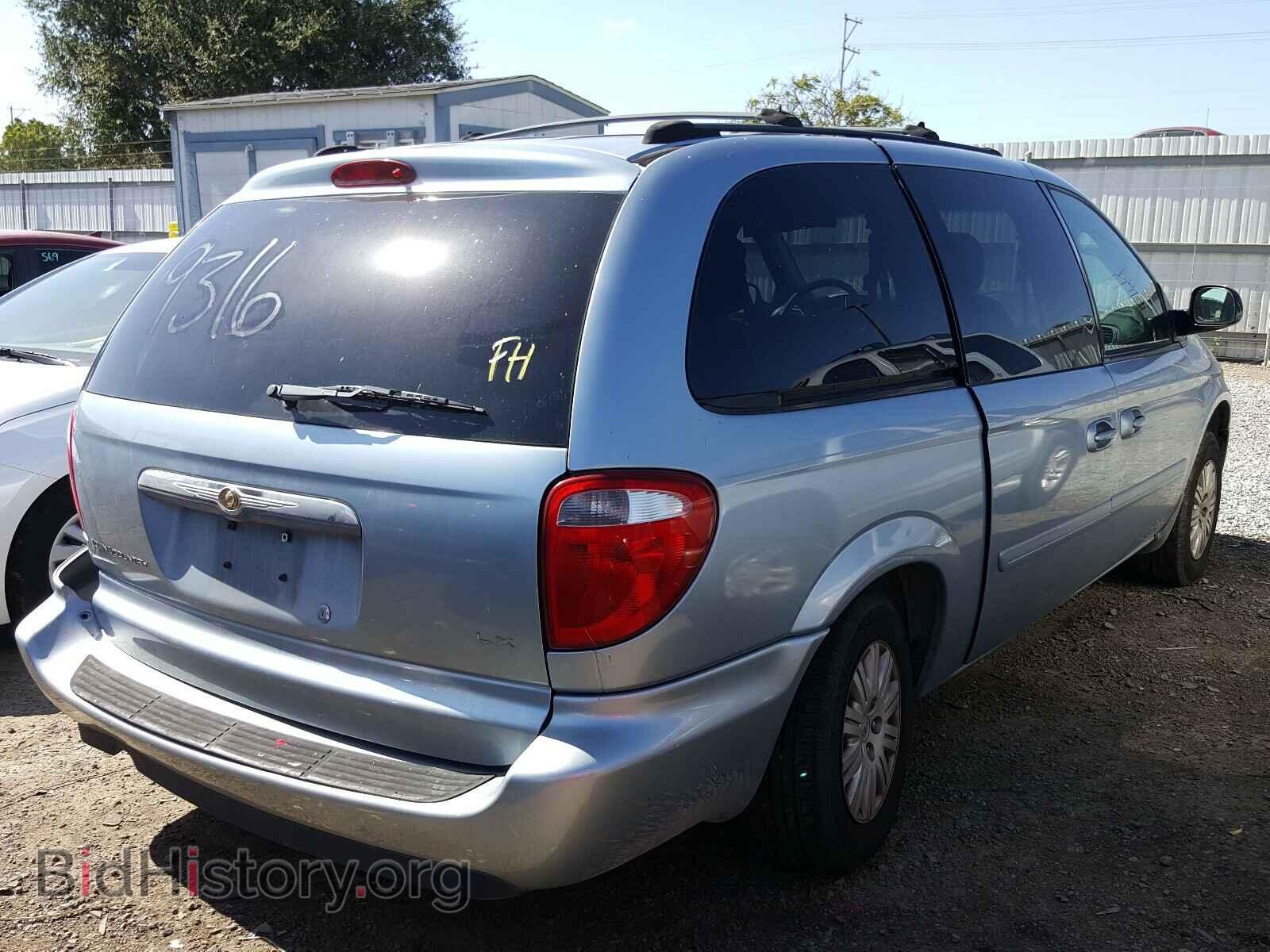 2005 CHRYSLER MINIVAN - VIN: 2C4GP44R15R429316 - Фото 4