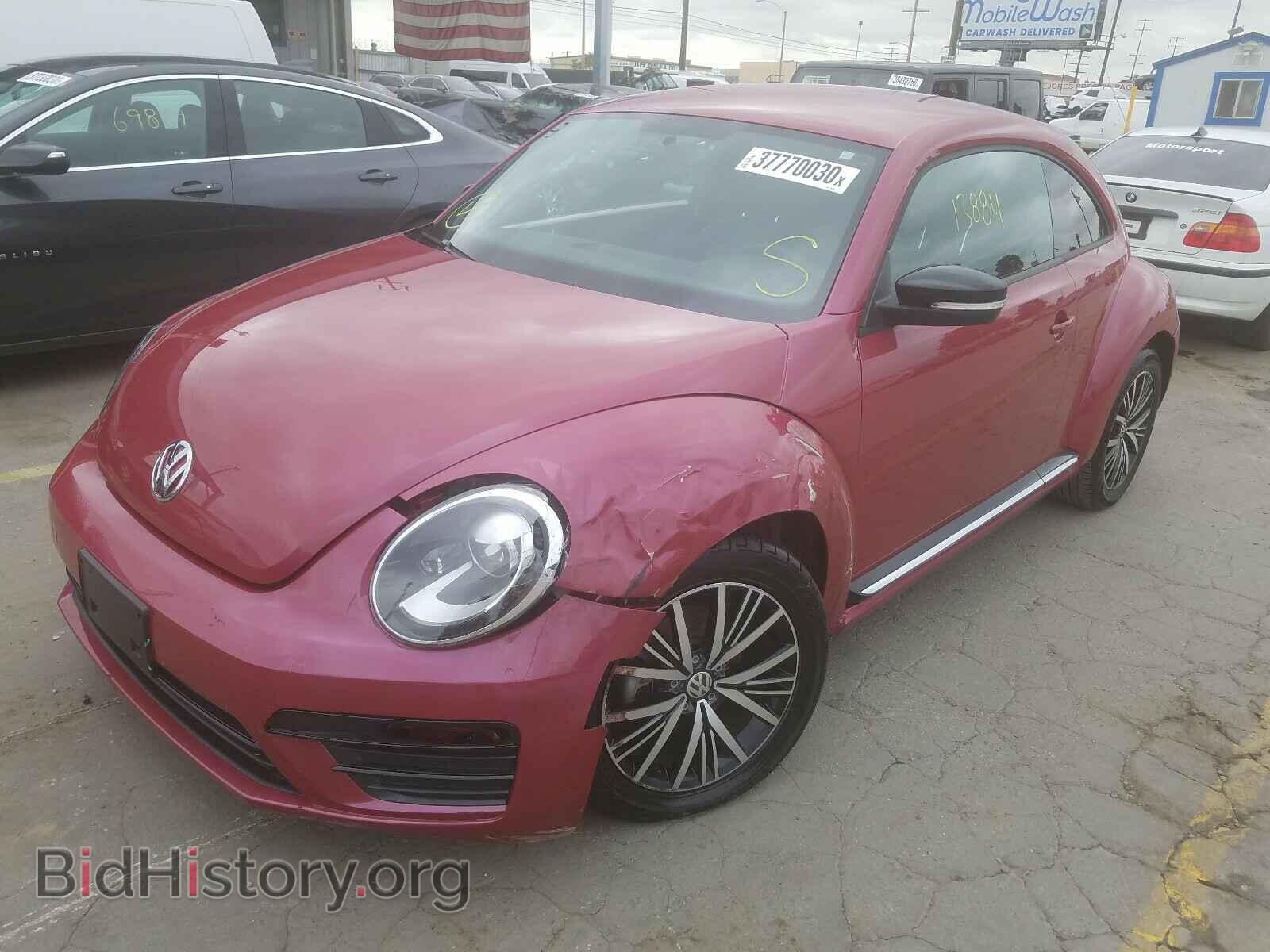 2017 VOLKSWAGEN BEETLE - VIN: 3VWF17AT5HM607400 - Фото 2