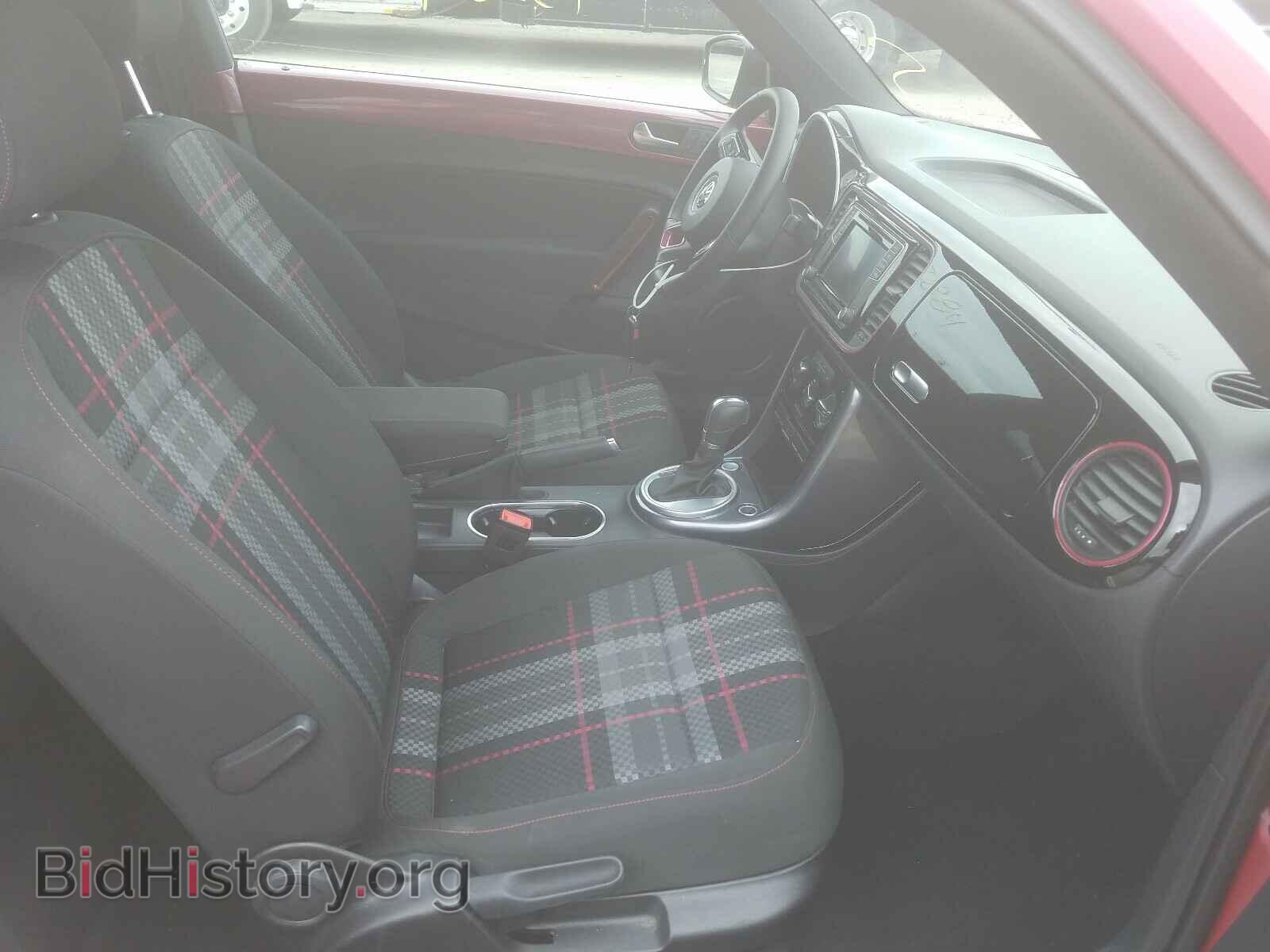 2017 VOLKSWAGEN BEETLE - VIN: 3VWF17AT5HM607400 - Фото 5