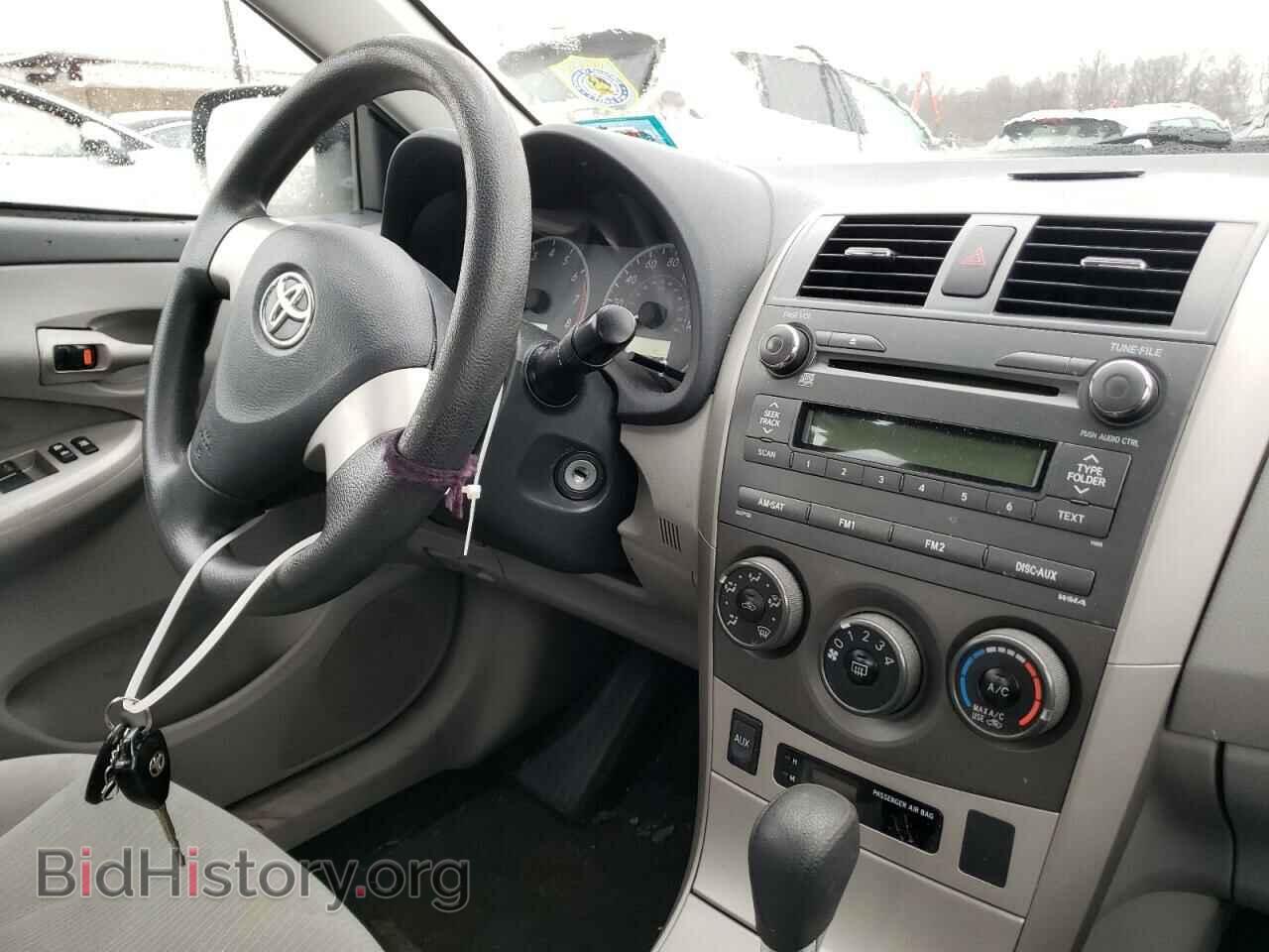 2011 TOYOTA COROLLA - VIN: 2T1BU4EE7BC683929 - Фото 9