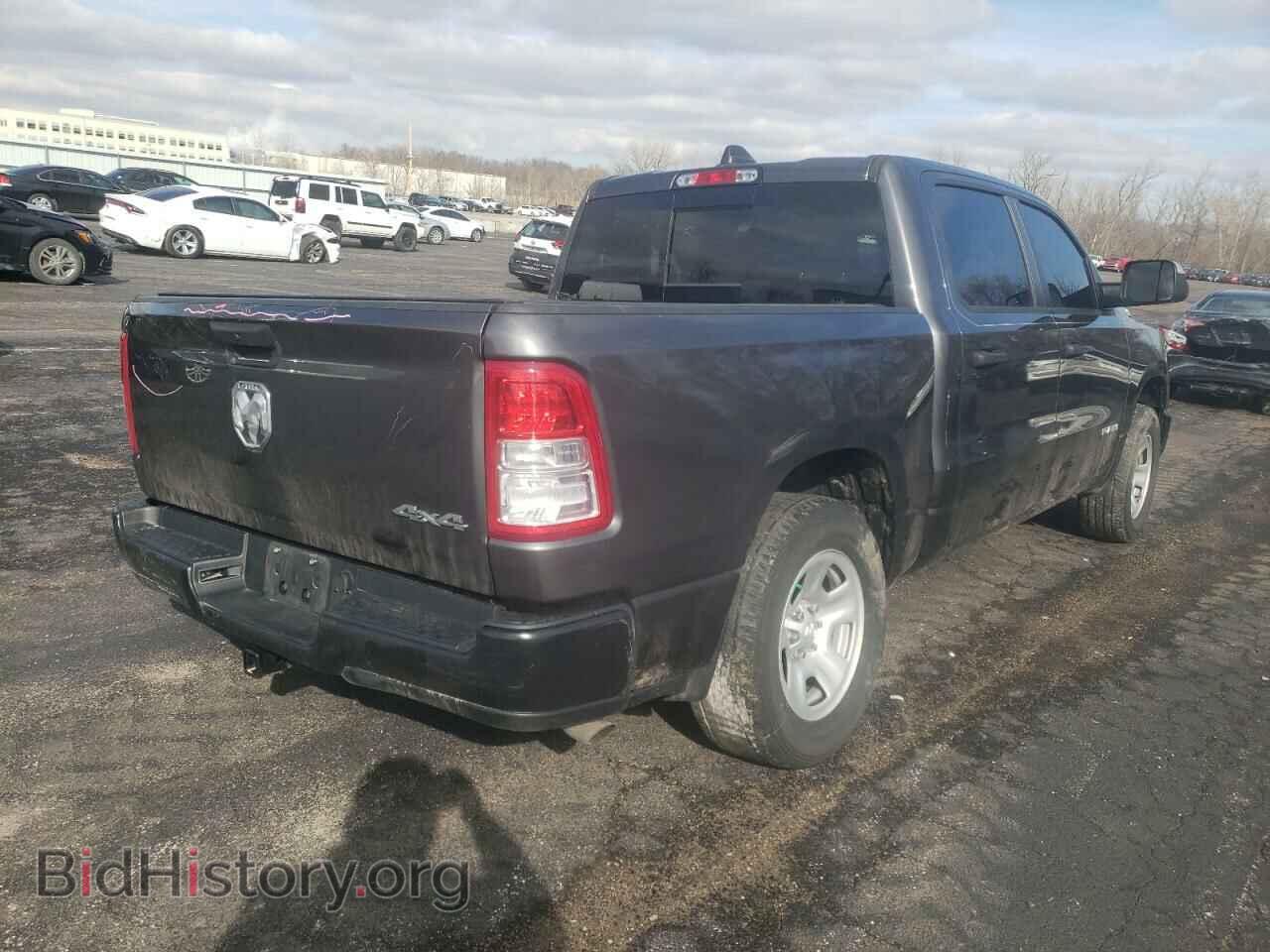 2019 RAM 1500 - VIN: 1C6SRFGT2KN586053 - Фото 4