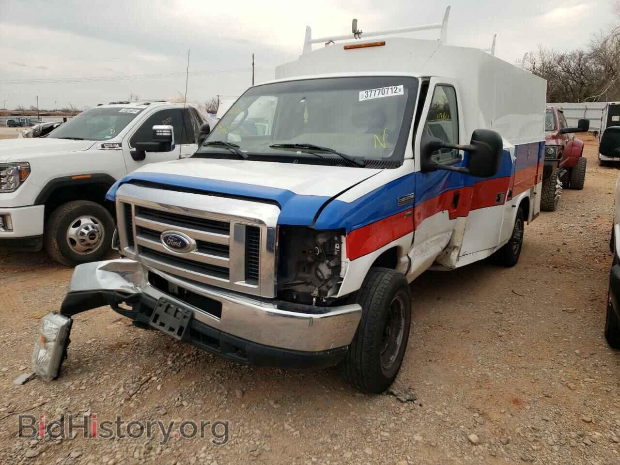 2014 FORD ECONOLINE - VIN: 1FDWE3FL5EDA12431 - Фото 2