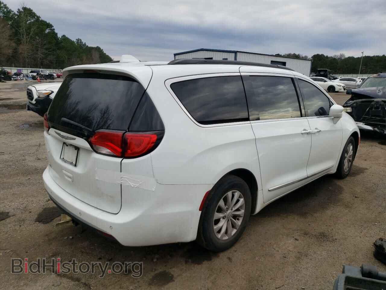 2017 CHRYSLER PACIFICA - VIN: 2C4RC1BG7HR683220 - Фото 3
