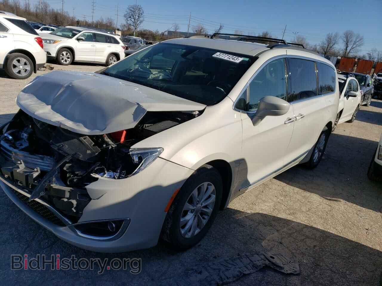Фотография 2C4RC1BG5HR757153 - CHRYSLER PACIFICA 2017