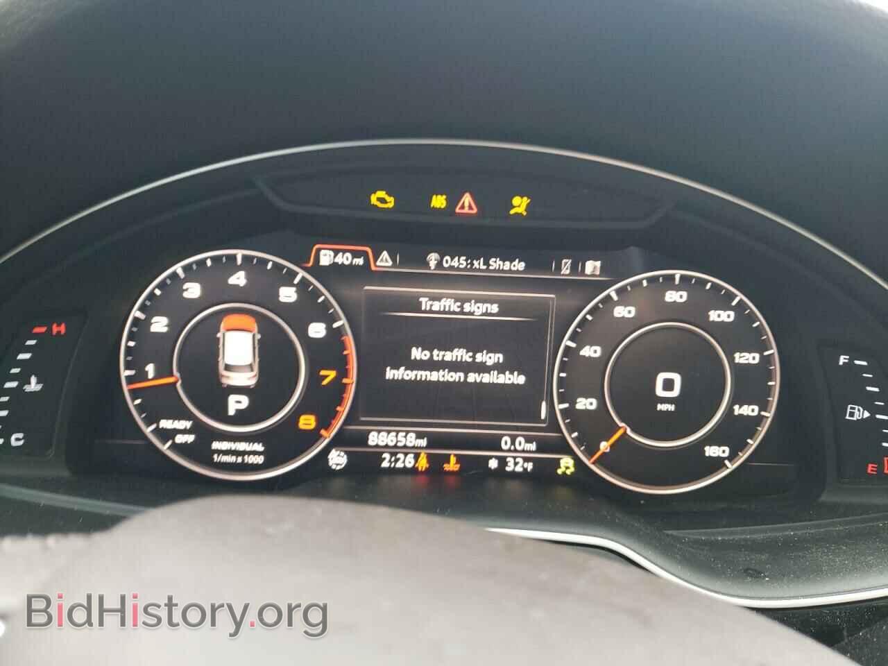2017 AUDI Q7 - VIN: WA1LAAF76HD035483 - Фото 9
