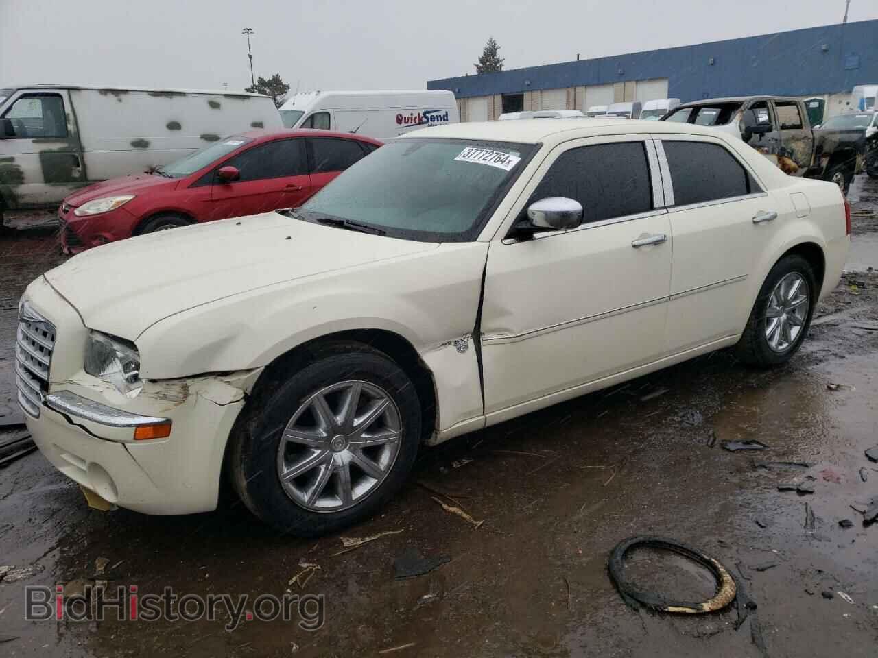 Фотография 2C3KA63H17H798237 - CHRYSLER 300 2007