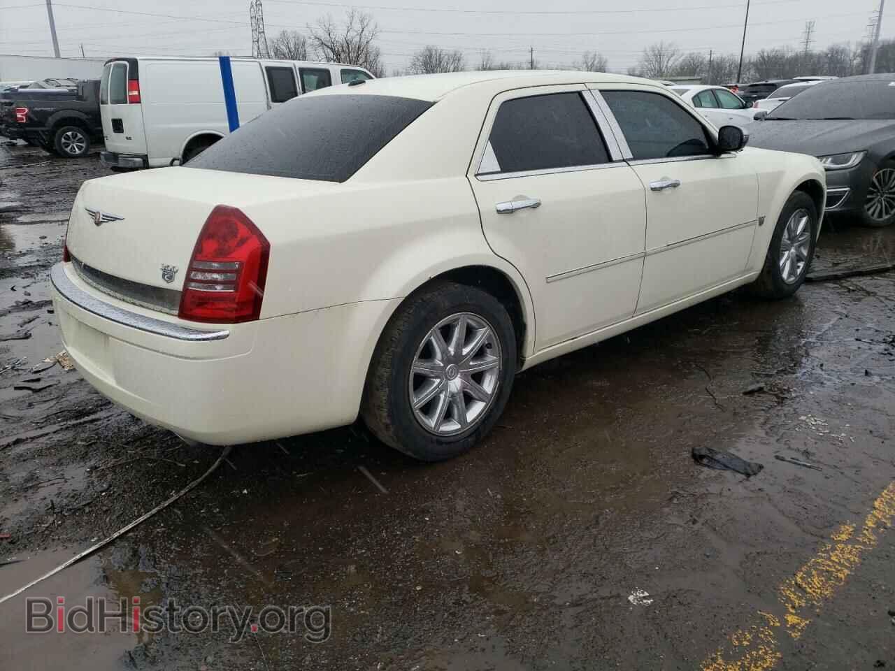 2007 CHRYSLER 300 - VIN: 2C3KA63H17H798237 - Фото 3