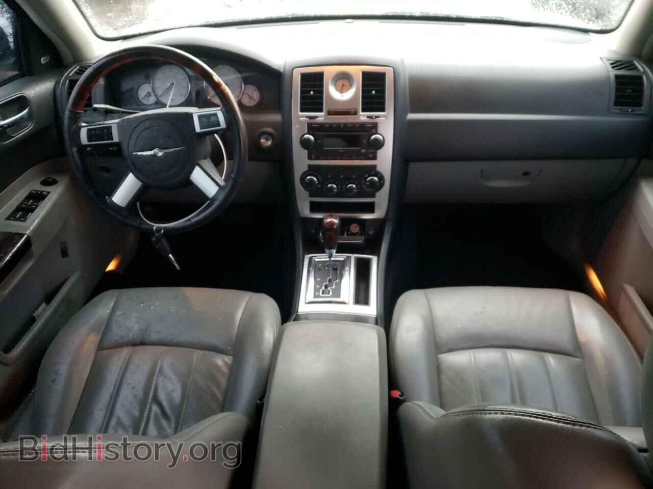 2007 CHRYSLER 300 - VIN: 2C3KA63H17H798237 - Фото 8
