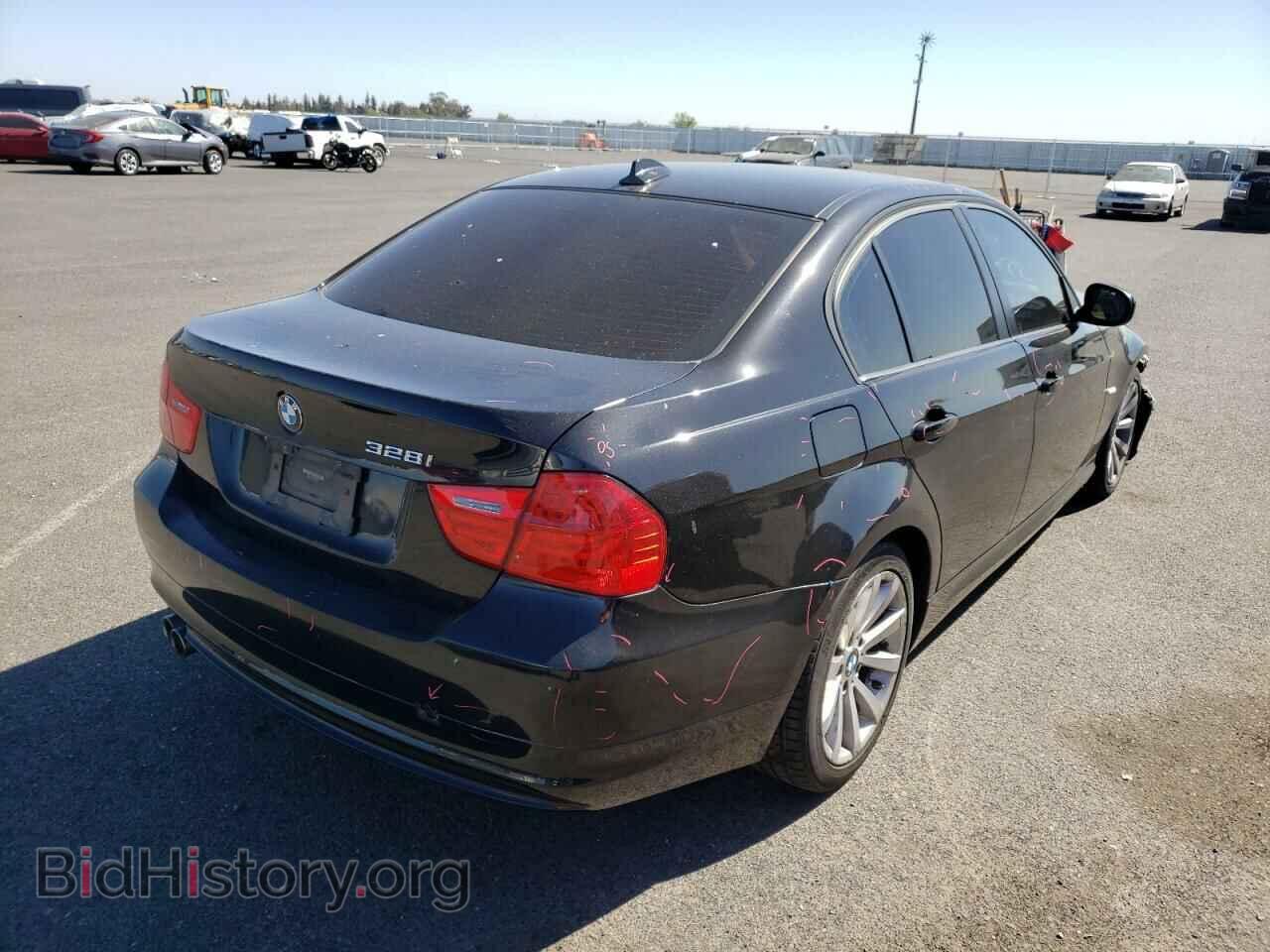 2011 BMW 3 SERIES - VIN: WBAPH5C59BF093593 - Фото 4