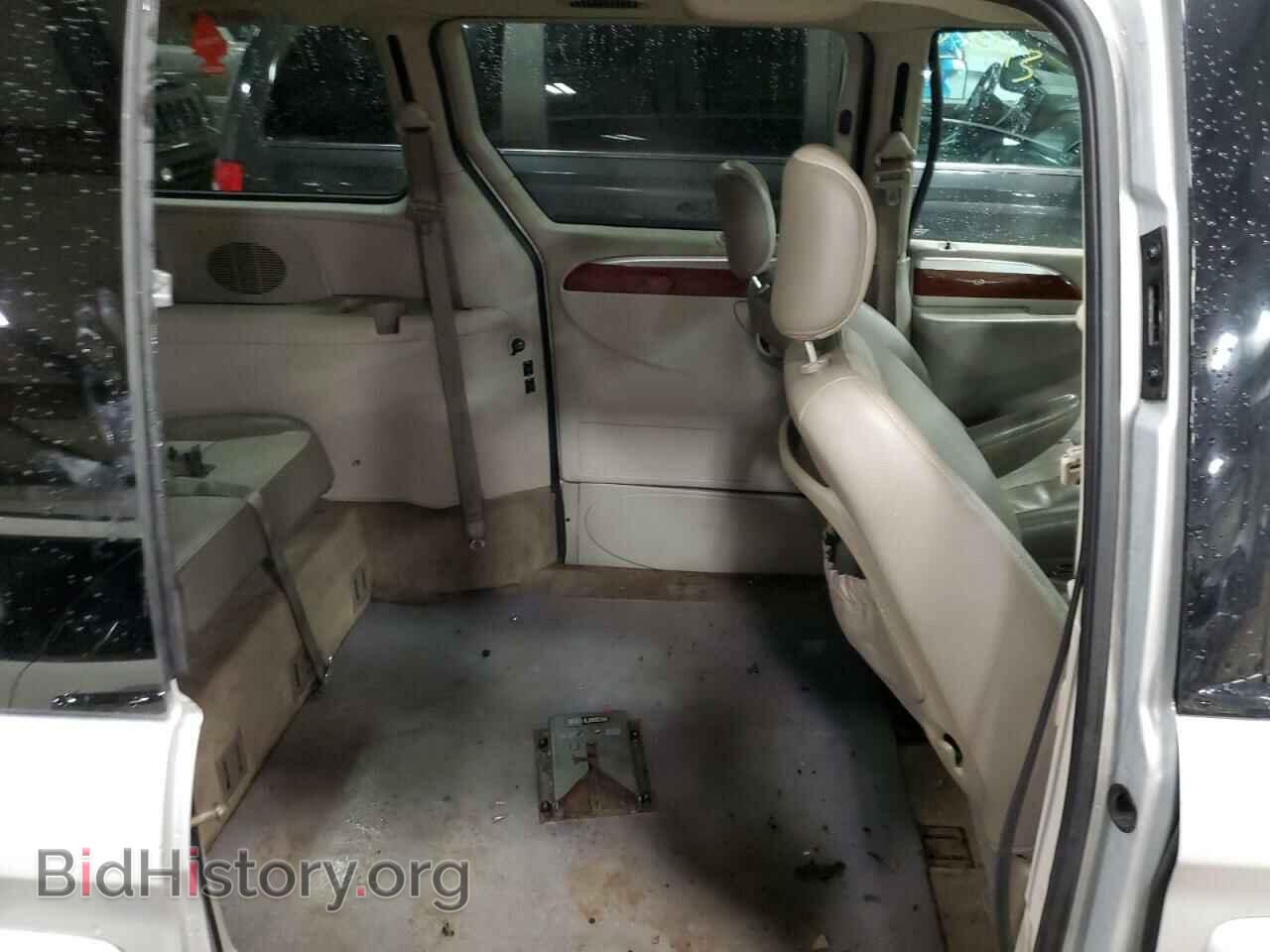 2007 CHRYSLER MINIVAN - VIN: 2A4GP54LX7R221451 - Фото 11