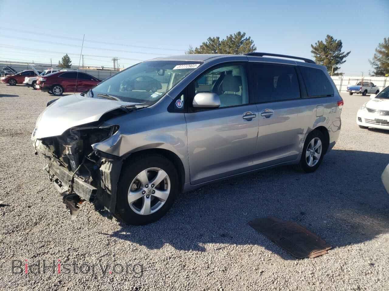 Photo 5TDKK3DC5DS314934 - TOYOTA SIENNA 2013